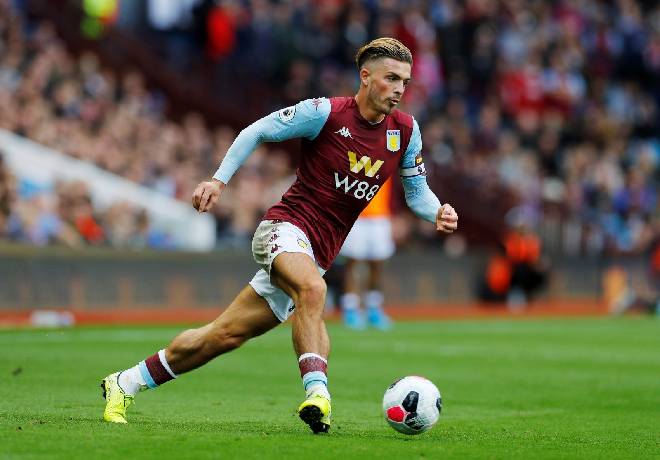 Aston Villa cấm cầu thủ chơi game v&igrave; để lộ tin Grealish chấn thương
