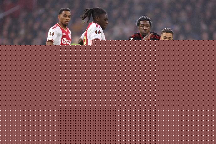 Soi k&egrave;o phạt g&oacute;c Union Berlin vs Ajax, 3h00 ng&agrave;y 24/2