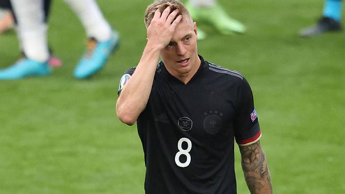 Toni Kroos bất ngờ trở lại ĐT Đức sau 3 năm v&acirc;ng b&oacute;ng