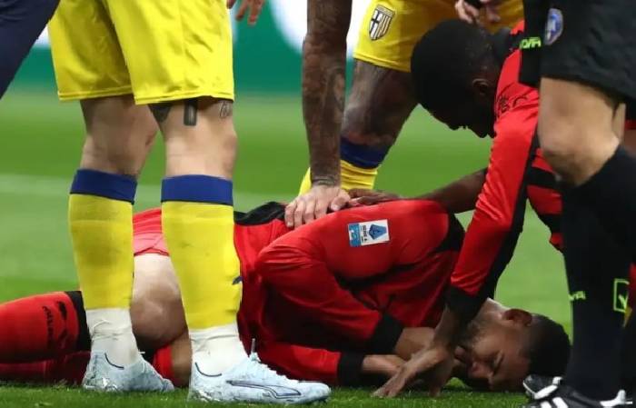 Ng&ocirc;i sao đội tuyển Anh chấn thương nghi&ecirc;m trọng