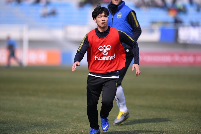 L&aacute;i trưởng Incheon United bất ngờ phủ nhận t&agrave;i năng của C&ocirc;ng Phượng