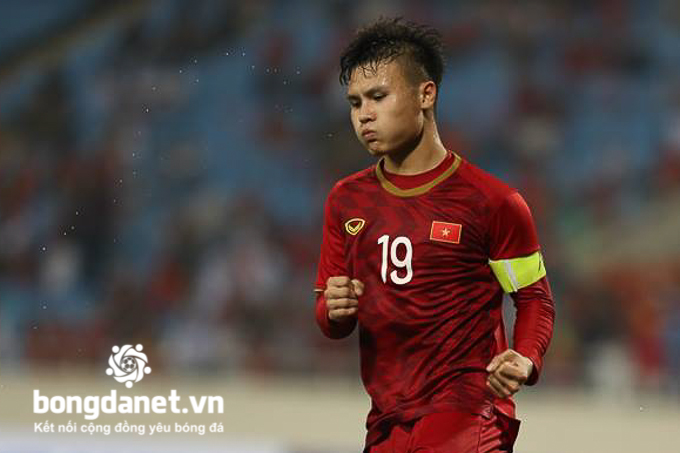 B&aacute;o ch&acirc;u &Aacute; ấn tượng với sự trở lại của Quang Hải