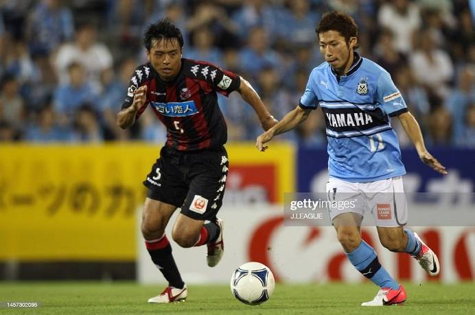 Soi k&egrave;o phạt g&oacute;c Jubilo Iwata vs Consadole Sapporo, 12h ng&agrave;y 25/3