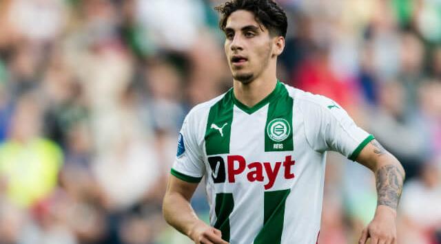 Barca tiếp tục đặt niềm tin v&agrave;o cầu thủ H&agrave; Lan