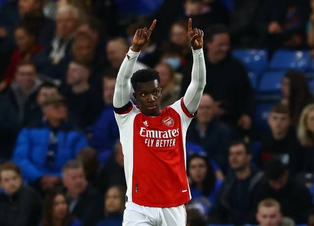 Đội h&igrave;nh ra s&acirc;n ch&iacute;nh thức Arsenal vs MU, 18h30 ng&agrave;y 23/4