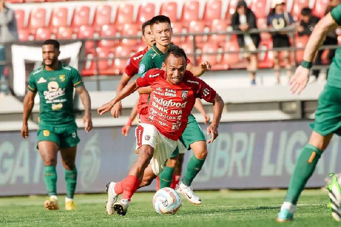 Nhận định, soi k&egrave;o Persebaya Surabaya với Bali United FC, 15h00 ng&agrave;y 24/4: Kh&aacute;ch lấn &aacute;t chủ nh&agrave;