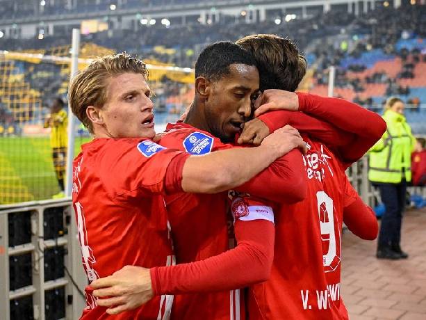Nhận định, soi k&egrave;o Twente Enschede vs Almere City, 23h45 ng&agrave;y 24/4: Khi kh&aacute;ch hết động lực