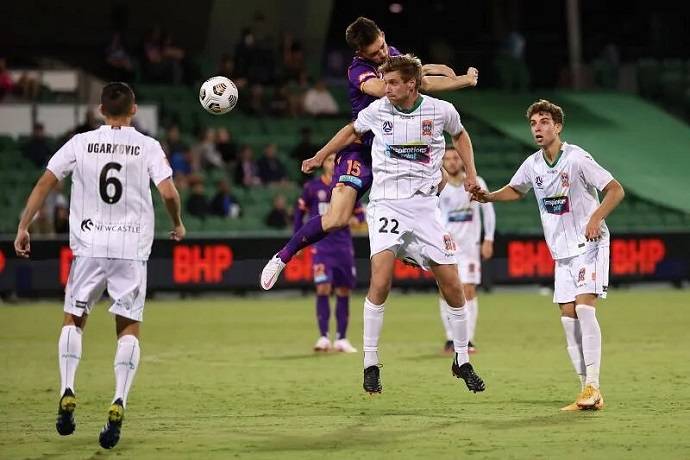 Soi k&egrave;o phạt g&oacute;c Perth Glory vs Macarthur, 17h15 ng&agrave;y 23/5