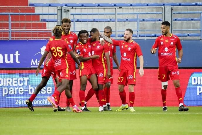 Nhận định, soi k&egrave;o Villefranche vs Quevilly, 1h30 ng&agrave;y 25/5