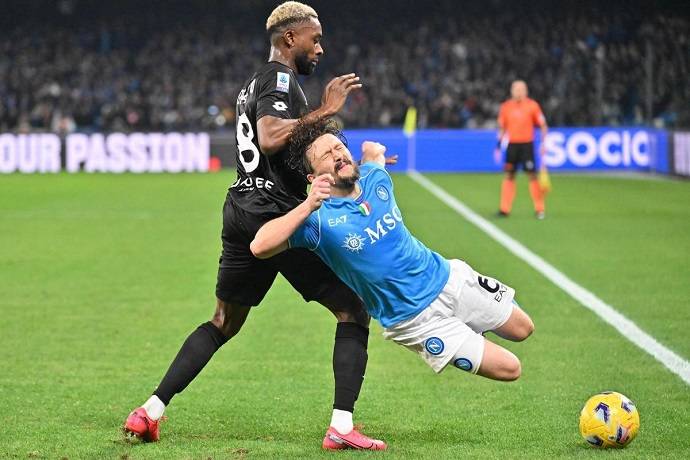 Si&ecirc;u m&aacute;y t&iacute;nh dự đo&aacute;n Napoli vs Cagliari, 1h45 ng&agrave;y 24/5