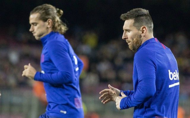 Barcelona tan đ&agrave;n xẻ ngh&eacute; v&igrave; Messi v&agrave; Griezmann