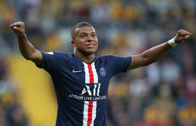 Kylian Mbappe lại khiến PSG th&ecirc;m phần lo lắng