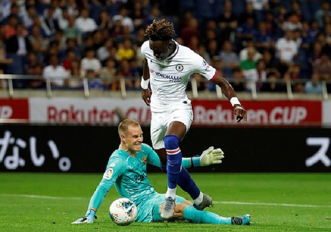 Barcelona 1-2 Chelsea: Kh&ocirc;ng Messi, Barca bị The Blues 'bắt nạt'