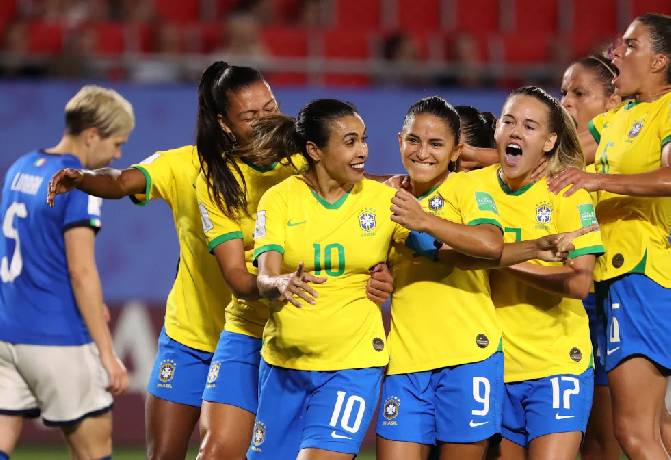 Chuy&ecirc;n gia dự đo&aacute;n Nữ Brazil vs Nữ Panama, 18h ng&agrave;y 24/7