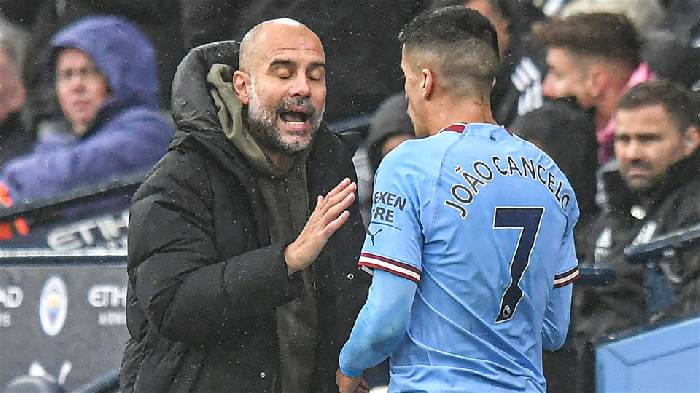 Pep lần đầu l&ecirc;n tiếng về Cancelo, h&eacute; lộ tương lai học tr&ograve;