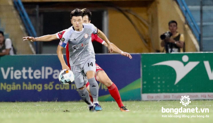 V&ograve;ng 22 V.League 2019: H&agrave;ng loạt đội b&oacute;ng thiệt qu&acirc;n