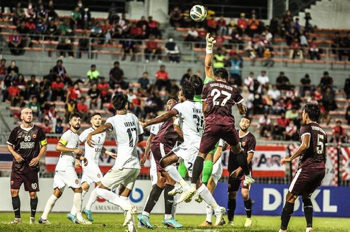 Soi k&egrave;o phạt g&oacute;c Kuala Lumpur vs PSM, 20h ng&agrave;y 24/8