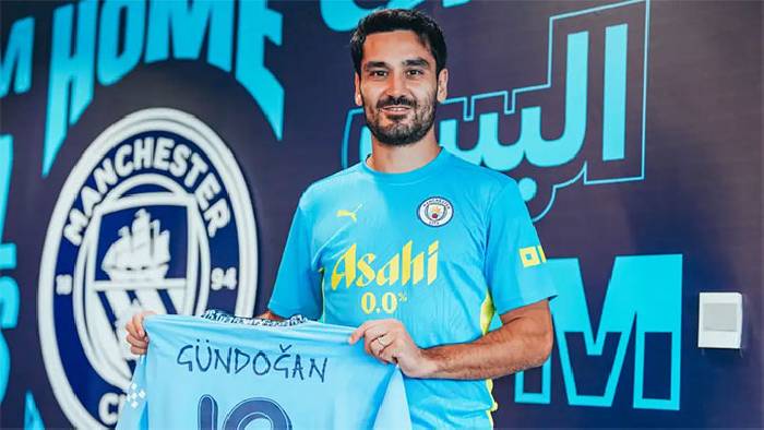 Ra mắt Man City, Gundogan l&yacute; giải v&igrave; sao rời Barcelona