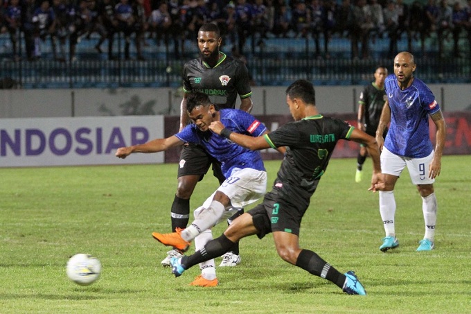 Ph&acirc;n t&iacute;ch tỷ lệ Kalteng Putra vs PSIS Semarang, 15h30 ng&agrave;y 24/9