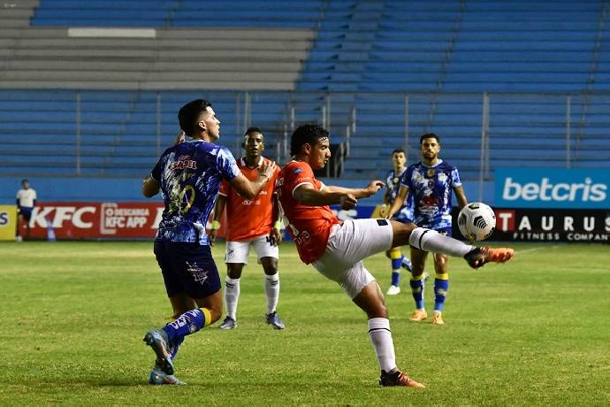 Nhận định, soi k&egrave;o Universidad Catolica Quito vs Delfin, 7h00 ng&agrave;y 24/9: Những vị kh&aacute;ch l&igrave; lợm