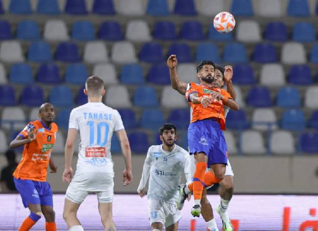 Nhận định, soi k&egrave;o Al-Zlfe vs Al-Fayha, 22h35 ng&agrave;y 23/9: Tiếp đ&oacute;n chu đ&aacute;o