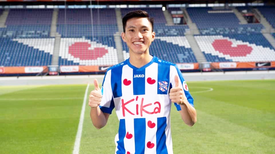 Đo&agrave;n Văn Hậu kiến tạo trong trận thắng của U21 Heerenveen