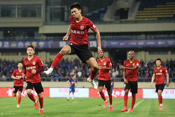 Soi k&egrave;o phạt g&oacute;c Shanghai Port vs Meizhou Hakka, 16h30 ng&agrave;y 24/10