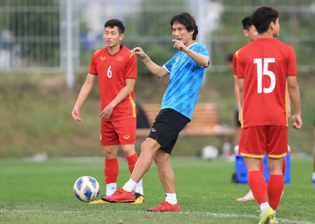 Gong Oh-Kyun: Nh&agrave; cầm qu&acirc;n mọi đội b&oacute;ng đều th&egrave;m muốn