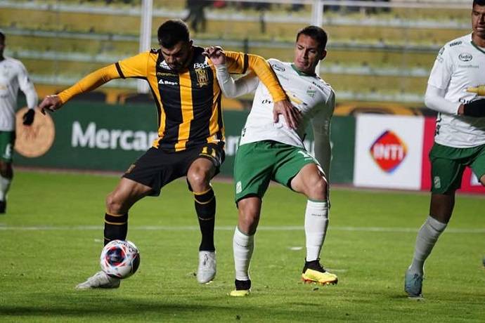 Nhận định, soi k&egrave;o The Strongest vs Oriente Petrolero, 7h00 ng&agrave;y 24/10: Phong độ tr&aacute;i ngược