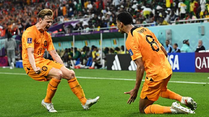 Soi k&egrave;o phạt g&oacute;c H&agrave; Lan vs Ecuador, 23h ng&agrave;y 25/11