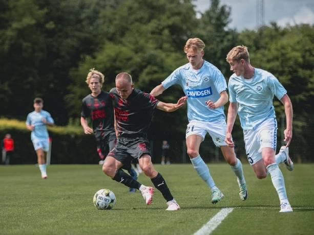 Nhận định, soi k&egrave;o Sonderjyske vs Midtjylland, 0h00 ng&agrave;y 24/11: Trở lại ng&ocirc;i đầu