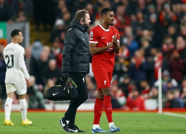 Đội h&igrave;nh ra s&acirc;n ch&iacute;nh thức Liverpool vs Arsenal, 0h30 ng&agrave;y 24/12