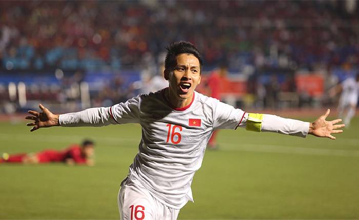 Đội h&igrave;nh mạnh nhất Việt Nam đấu &Uacute;c: Ch&agrave;o mừng t&acirc;n đội trưởng