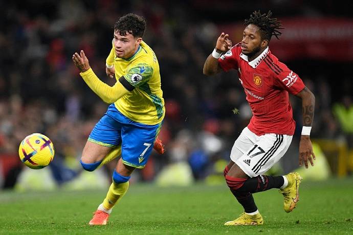 Soi k&egrave;o phat g&oacute;c Nottingham Forest vs MU, 3h ng&agrave;y 26/1