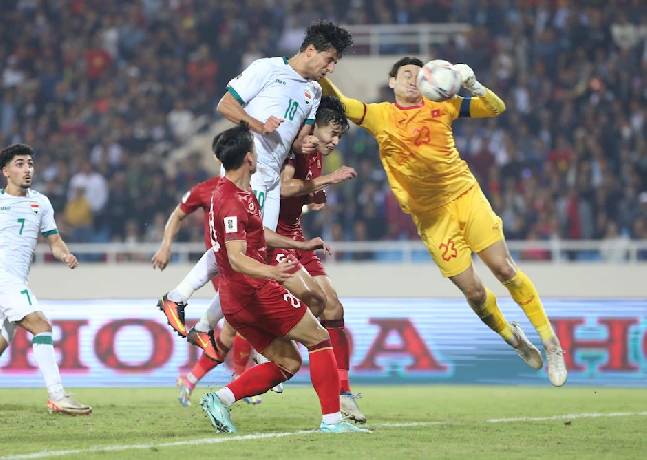 B&aacute;o Anh dự đo&aacute;n đội tuyển Việt Nam thất bại trước Iraq