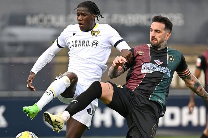 Nhận định, soi k&egrave;o Famalicao vs Estrela, 22h30 ng&agrave;y 25/1: Đạp đ&aacute;y vươn l&ecirc;n