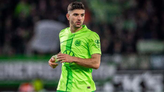 Soi k&egrave;o phạt g&oacute;c Wolfsburg vs Holstein Kiel, 02h30 ng&agrave;y 25/01