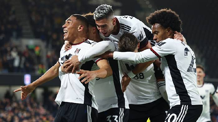 K&egrave;o v&agrave;ng b&oacute;ng đ&aacute; Fulham vs Brighton, 22h00 ng&agrave;y 24/1: Lại thắng