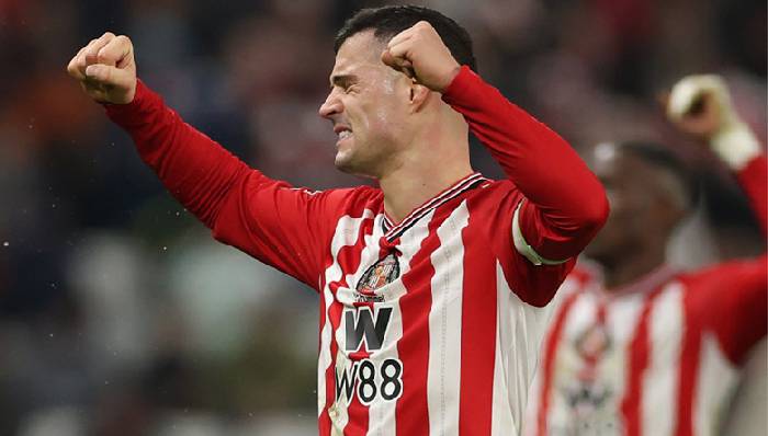 Si&ecirc;u m&aacute;y t&iacute;nh dự đo&aacute;n West Ham vs Sunderland, 19h30 ng&agrave;y 24/1