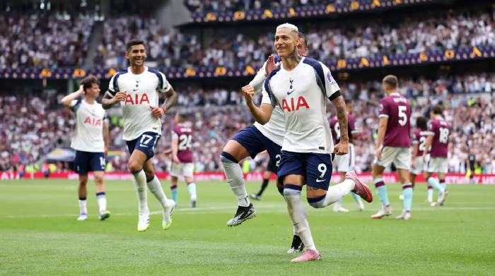 Soi k&egrave;o g&oacute;c Burnley vs Tottenham, 22h00 ng&agrave;y 24/01