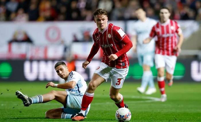 Nhận định, soi k&egrave;o Sheffield Wed với Bristol City, 22h00 ng&agrave;y 24/2: Nỗ lực trụ hạng