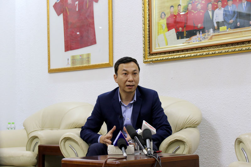 L&atilde;nh đạo VFF khẳng định kh&ocirc;ng thể bỏ V.League 2020