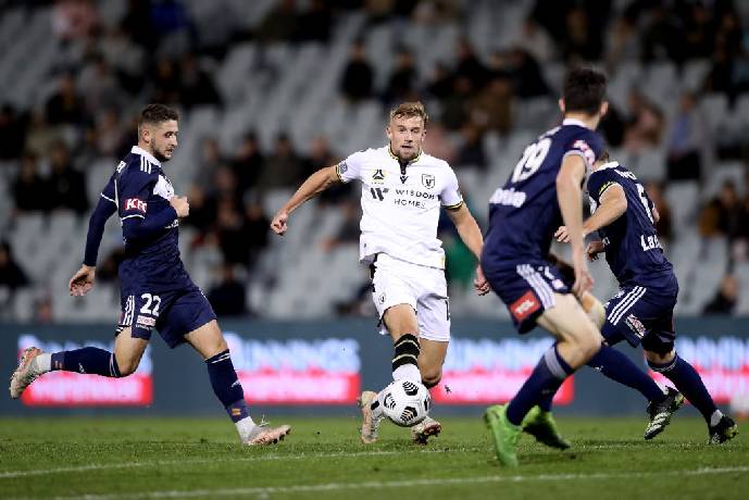 Ph&acirc;n t&iacute;ch k&egrave;o hiệp 1 Macarthur vs Melbourne City, 15h45 ng&agrave;y 26/3