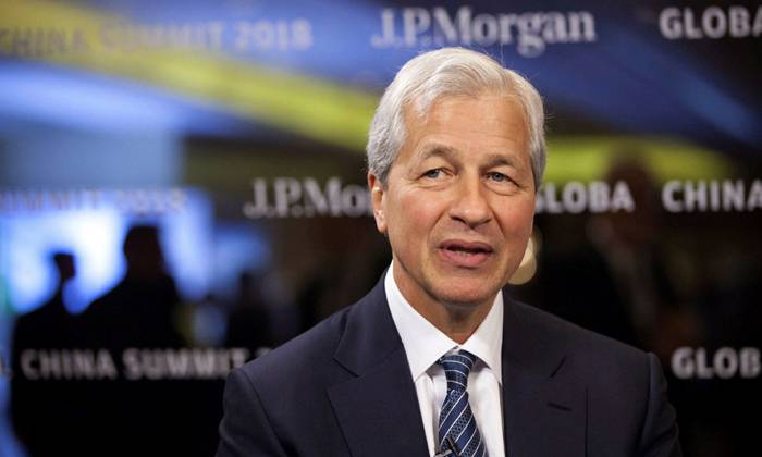 Nh&agrave; t&agrave;i trợ ch&iacute;nh cho Super League thừa nhận sai lầm