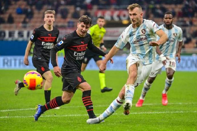 Nhận định, soi k&egrave;o AC Milan vs Salernitana, 1h45 ng&agrave;y 26/5: Ngẩng cao đầu rời giải