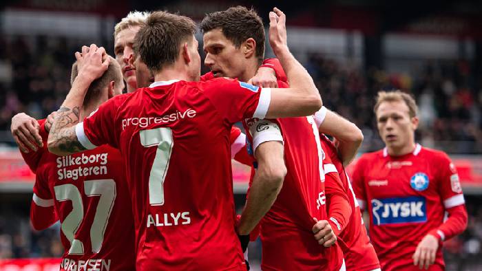 Nhận định, soi k&egrave;o Silkeborg vs Viborg, 20h00 ng&agrave;y 24/5: Chủ nh&agrave; đ&aacute;ng tin