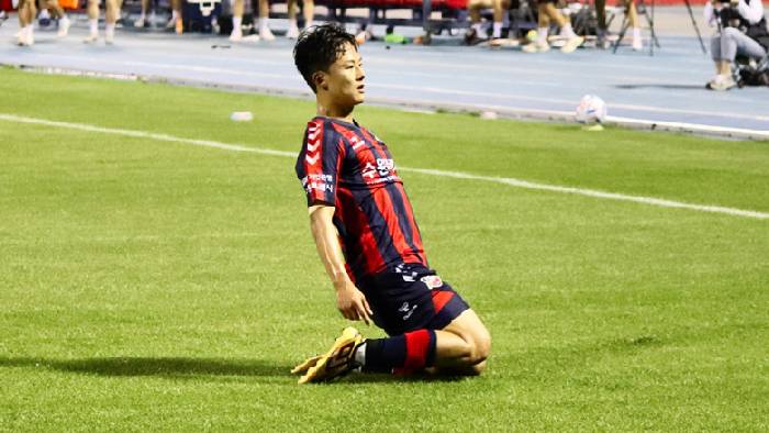 Ph&acirc;n t&iacute;ch k&egrave;o hiệp 1 Suwon vs Suwon Bluewings, 17h ng&agrave;y 25/6