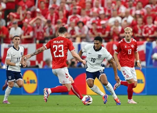 Dự đo&aacute;n, soi k&egrave;o thẻ v&agrave;ng Anh vs Slovenia, 02h00 ng&agrave;y 26/6