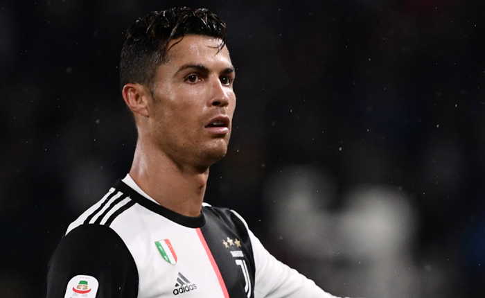 Cristiano Ronaldo được Maurizio Sarri ưu &aacute;i đặc biệt