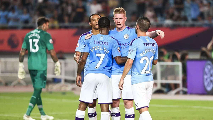 Kitchee 1-6 Man City: Dạo chơi tại Hong Kong!